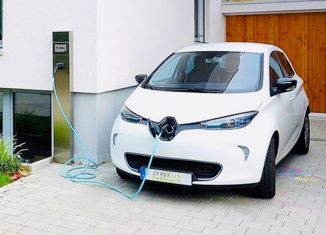 Sbloccato l’ecobonus per l’acquisto di auto elettriche. L’incentivo ora è attuabile.