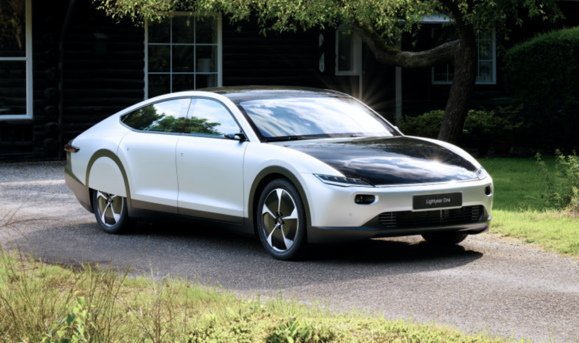 Lightyear ha raggiunto un accordo con i creditori per scongiurare il fallimento e potendo così continuare la produzione del suo primo modello di auto solare.